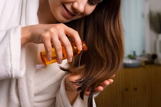 Is Refined Coconut Oil Good for You? 7 Key Facts to Know 14 Is Refined Coconut Oil Good for Skin or Hair?