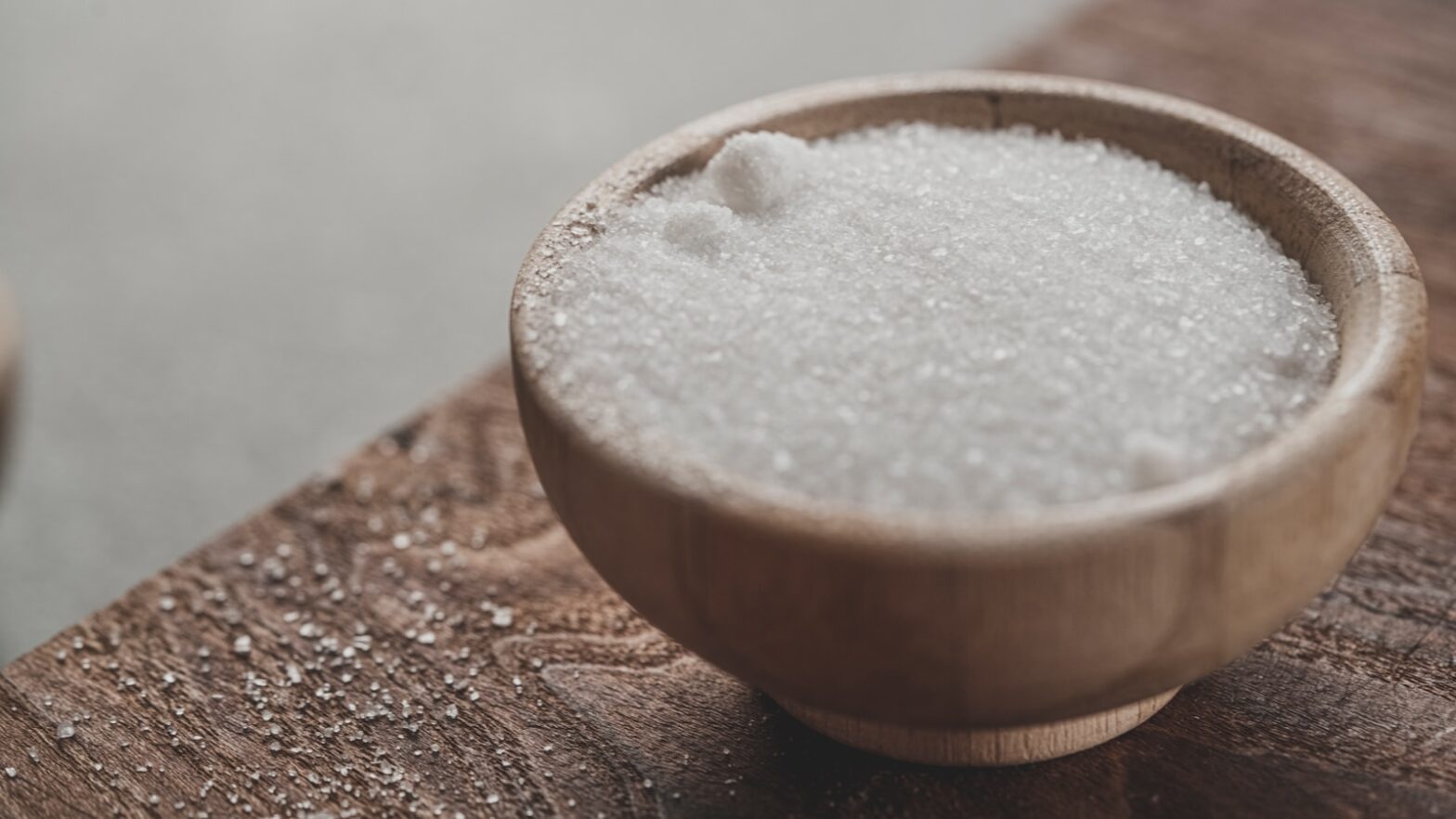 Nature’s Sweetness: The Art of Harvesting and Processing Coconut Tree Sap into Sugar 1 Nature’s Sweetness: The Art of Harvesting and Processing Coconut Tree Sap into Sugar