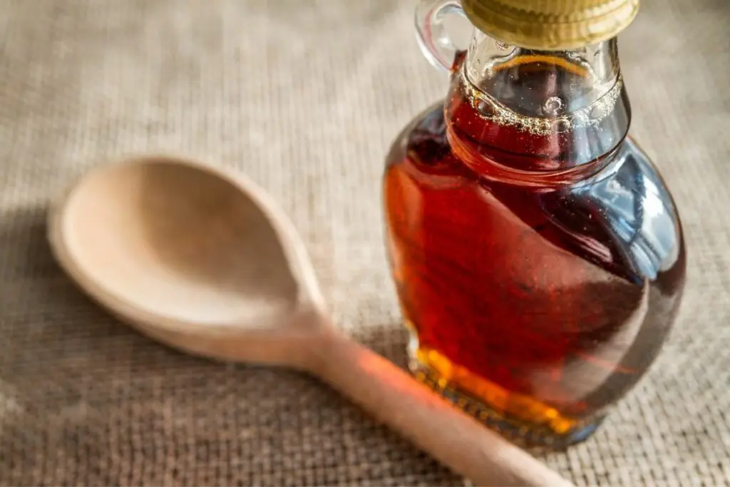 Coconut Nectar vs Honey: 7 Key Differences 5 coconut nectar vs honey